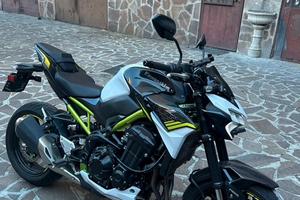 Kawasaki z 900