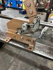 Taglia tondino o reggetta manuale