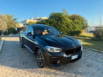 BMW X4 X-DRIVE M40d MHEV 48V TETTO RADAR LED FULL