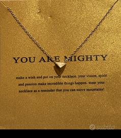 Collana da donna con ciondolo Nuova