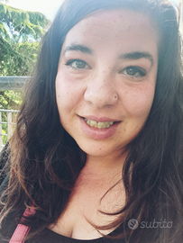 Segretaria / grafico pubblicitario da remoto