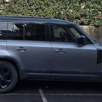 Land Rover Defender 110 3.0D 249CV HSE – Black Pac