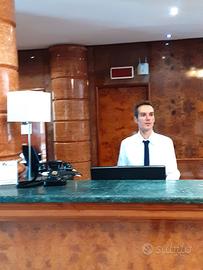 Gestore di B&B, o Receptionist Hotel