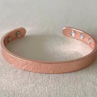 Bracciale in rame con magneti salute benessere 