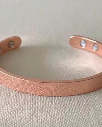 Bracciale in rame con magneti salute benessere 