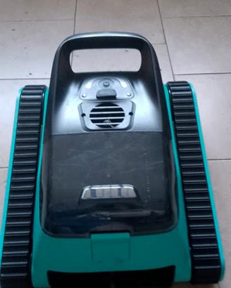 robot pulizia piscina