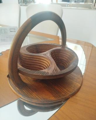 Oggetto artigianale in legno 