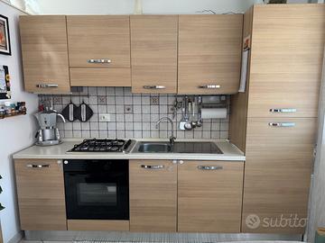 Cucina lineare Mondo Convenienza