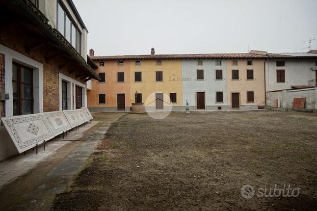 PALAZZINA A FONTANILE