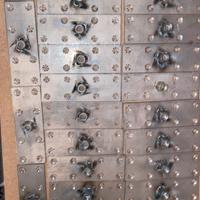 Piastre di gunzione dritta con supporto da avvitar