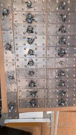 Piastre di gunzione dritta con supporto da avvitar