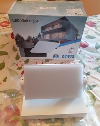 4 fari da esterno led 60W in confezione originale.