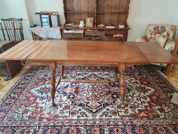 TAVOLO ALLUNGABILE IN LEGNO 