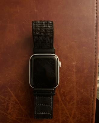 Iwatch SE