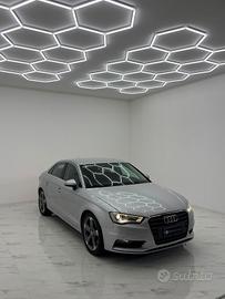 Audi A3 Sedan 1.8 TFSI quattro S tronic Ambition