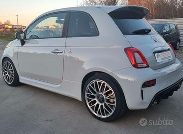 Cerchi 595 abarth originali perfetti !!