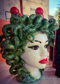 Testa in ceramica Medusa