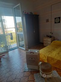 Appartamento in condivisione solo donne