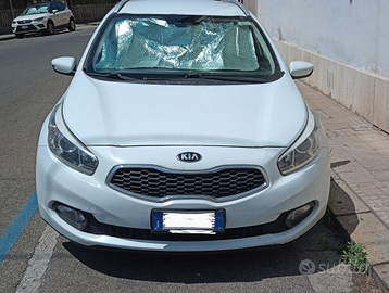 Kia cee'd 1.6 CRDi Station Wagon