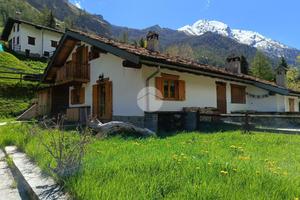 2 LOCALI A VALSAVARENCHE