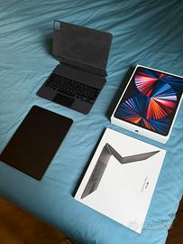 iPad 12.9 Pro - 5 gen + Magic Keyboard
