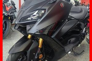Tmax 560 tech+promo mc+permute+rate+casco+garanzia