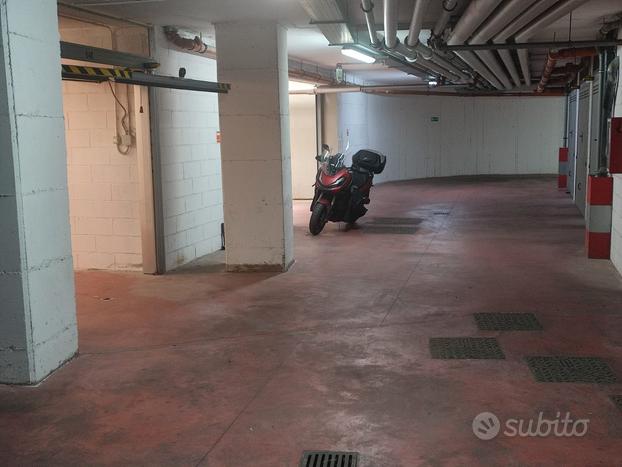 Box garage