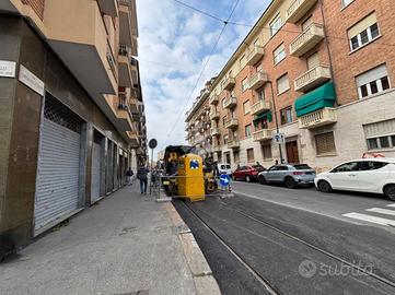 MAGAZZINO A TORINO
