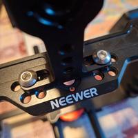 Stabilizzatore Neewer