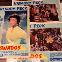 Fotobusta del cinema completa Bravads