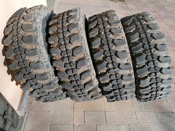 gomme +cerchi 215/70/15