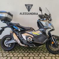 HONDA X-ADV 750 DCT Abs
