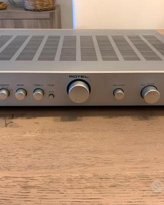 Amplificatore Rotel RA 10