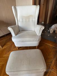 poltrona ikea strandmon + pouf