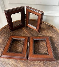 Coppia di cornici antiche in legno