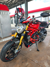 Ducati Monster 1200 s