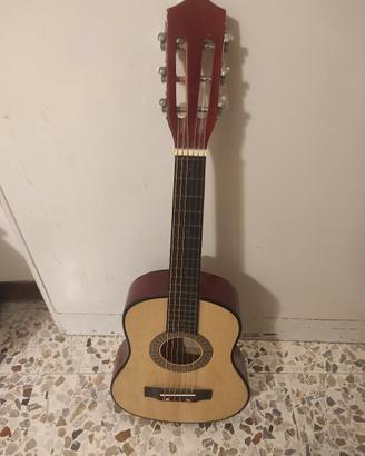 Chitarra in buone condizioni