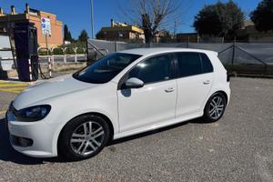 VOLKSWAGEN GOLF VI 1.6 TDI 90 CV SPORT EDITION