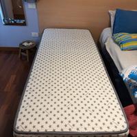 Due materassi singoli come nuovi 