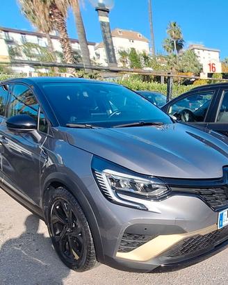 Renault Capture E-Tech Hybrid  145 CV anno 2023