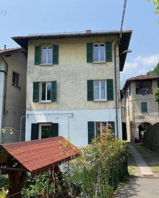 Casa indipendente di 155 m² con 5 locali a Valsold