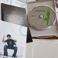 Nintendo wiifif  con pedan+ wii spor+ 2 controller