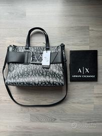 Borsa Armani
