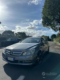 Mercedes-benz E 220 E 220 CDI Coupé Executive