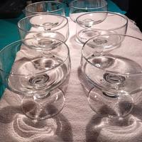 N. 6 bicchieri in vetro a calice