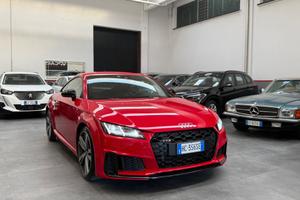 Audi TT TTS Roadster TFSI quattro S tronic