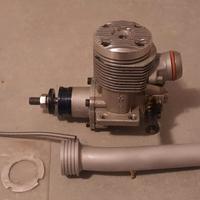 Cmb 61 motore glow scarico posteriore F3A vintage