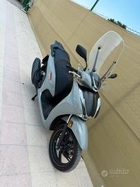 Honda sh 350 sport