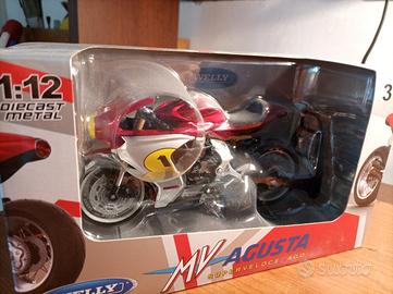 MV Agusta superveloce Ago 1/12 Welly 
