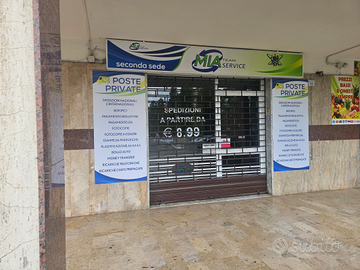 Agenzia di posta privata e di spedizioni